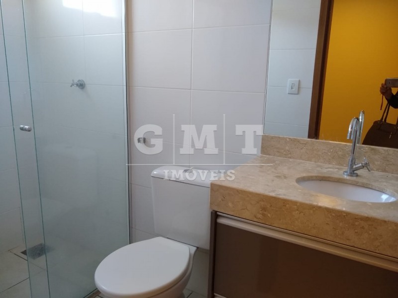 Apartamento para alugar com 2 quartos, 67m² - Foto 13