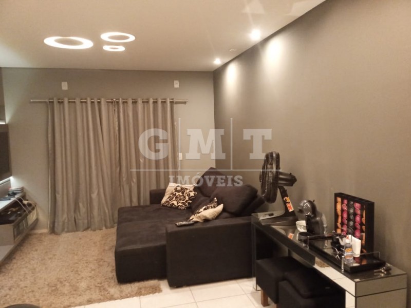 Apartamento à venda com 2 quartos, 72m² - Foto 1