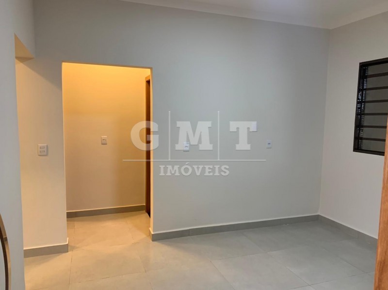 Casa à venda com 3 quartos, 160m² - Foto 4