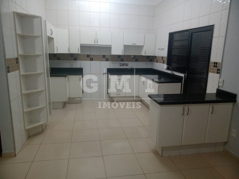 Sobrado para alugar com 3 quartos, 165m² - Foto 3