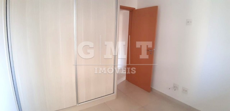 Apartamento para alugar com 3 quartos, 95m² - Foto 9