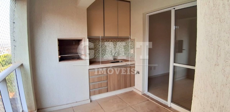 Apartamento para alugar com 3 quartos, 95m² - Foto 16