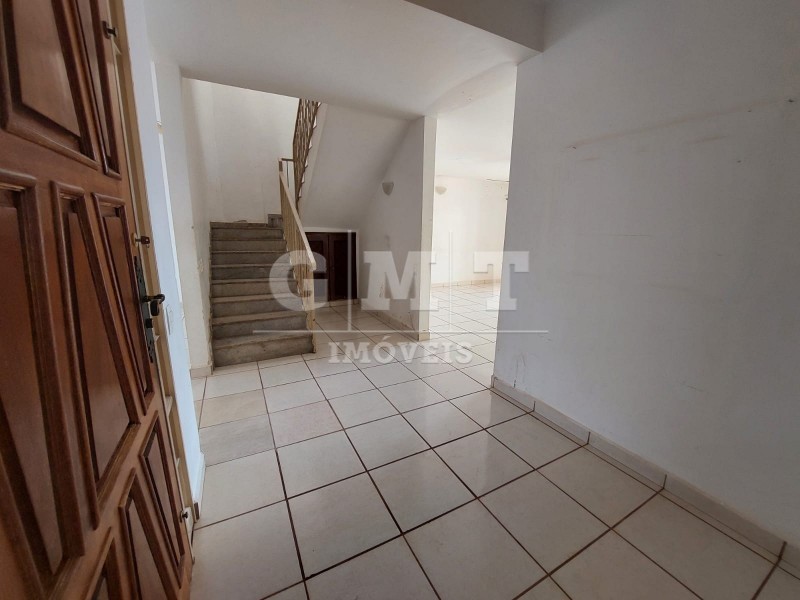 Sobrado à venda com 4 quartos, 307m² - Foto 4