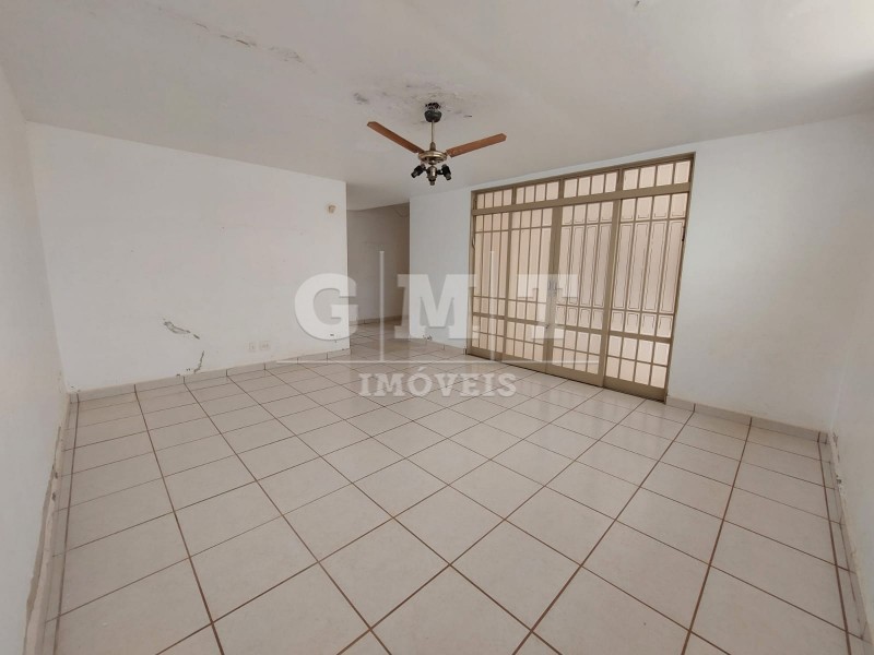 Sobrado à venda com 4 quartos, 307m² - Foto 3