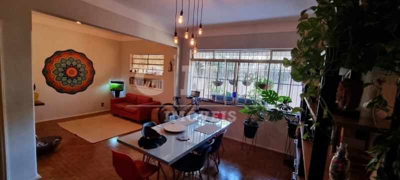 Apartamento à venda com 3 quartos, 111m² - Foto 3