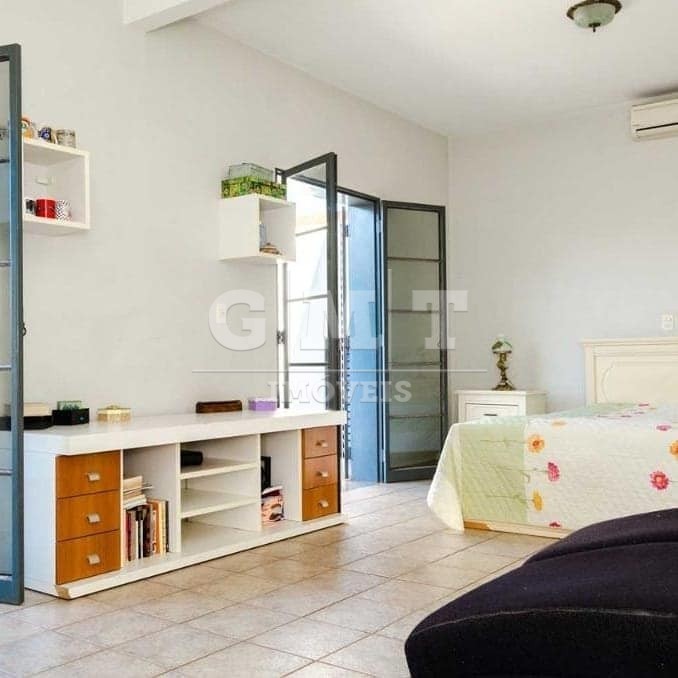 Casa à venda com 4 quartos, 1500m² - Foto 13