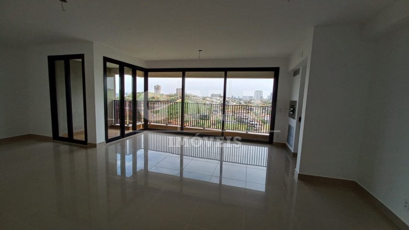 Apartamento à venda com 3 quartos, 135m² - Foto 4