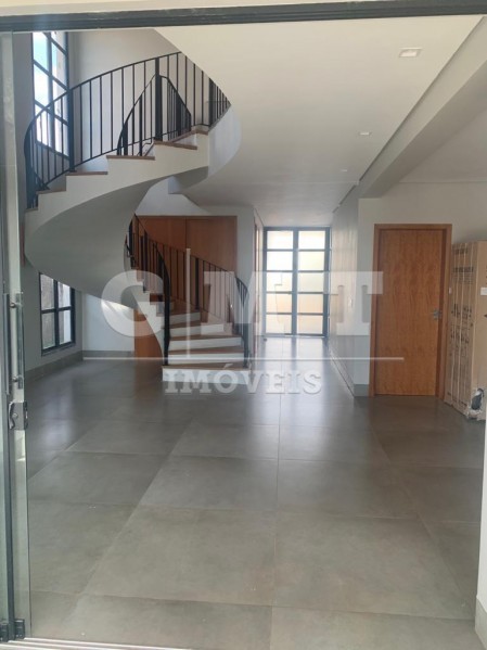 Casa de Condomínio à venda com 3 quartos, 300m² - Foto 4