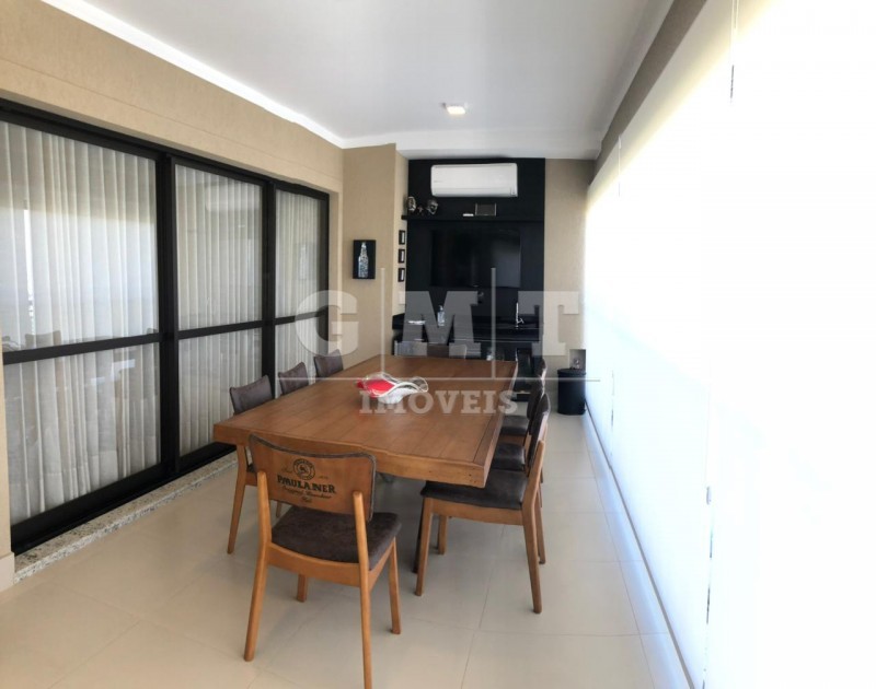 Apartamento à venda com 3 quartos, 168m² - Foto 5