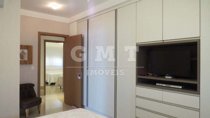 Apartamento à venda com 3 quartos, 168m² - Foto 26