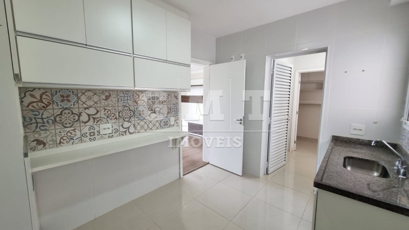 Apartamento para alugar com 4 quartos, 129m² - Foto 5