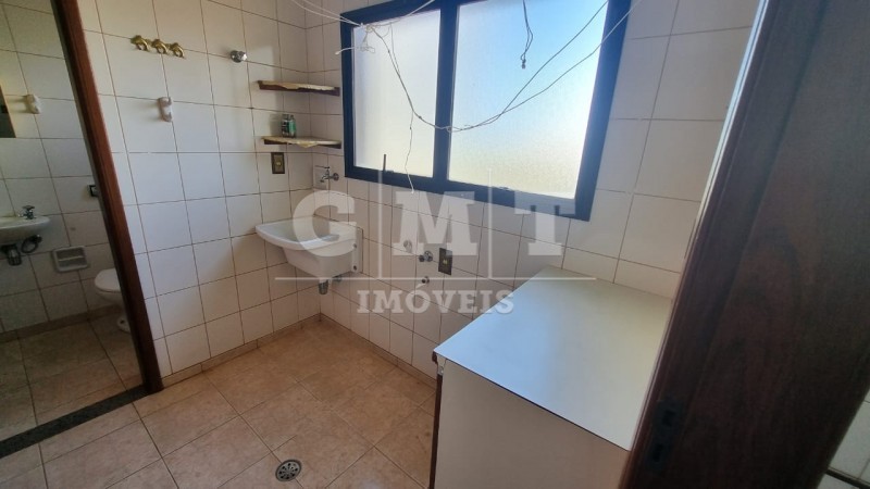 Apartamento à venda com 2 quartos, 107m² - Foto 4