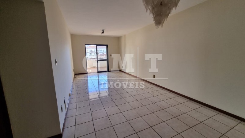 Apartamento à venda com 2 quartos, 107m² - Foto 1