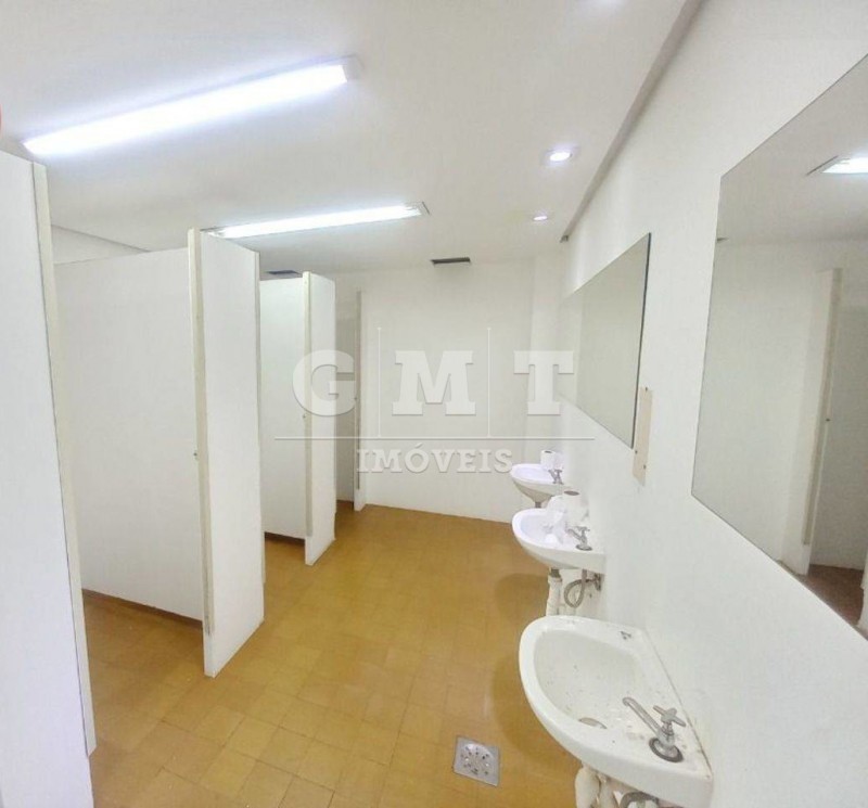 Prédio Inteiro para alugar, 1350m² - Foto 11