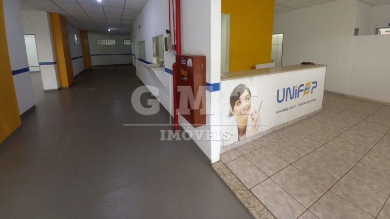 Prédio Inteiro para alugar, 1350m² - Foto 29