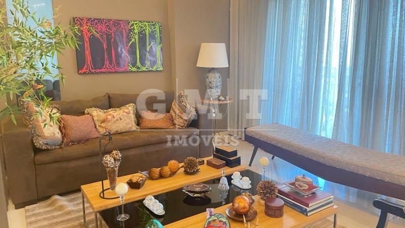 Apartamento à venda com 3 quartos, 228m² - Foto 10