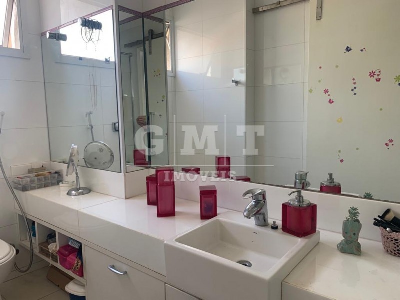 Apartamento à venda com 3 quartos, 228m² - Foto 20