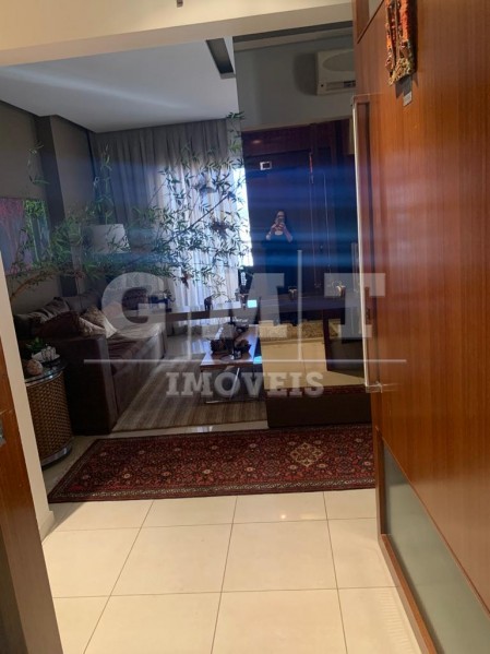 Apartamento à venda com 3 quartos, 228m² - Foto 5