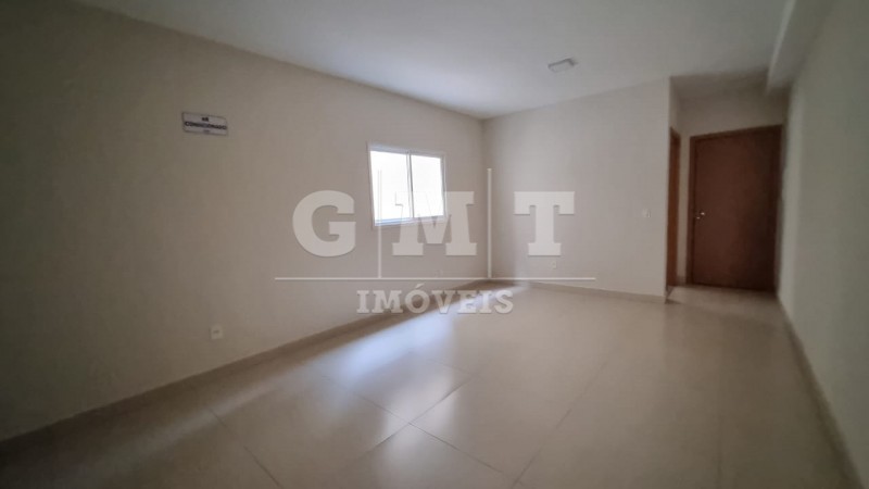 Apartamento à venda com 2 quartos, 68m² - Foto 2