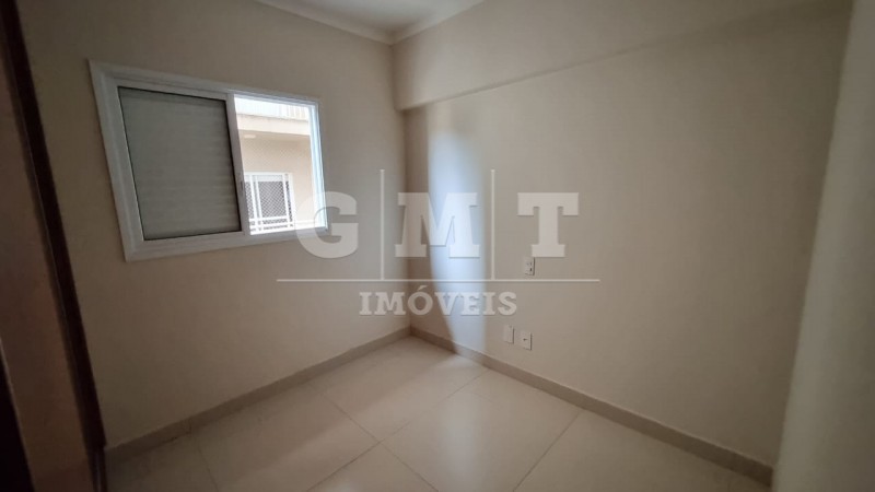 Apartamento à venda com 2 quartos, 68m² - Foto 3