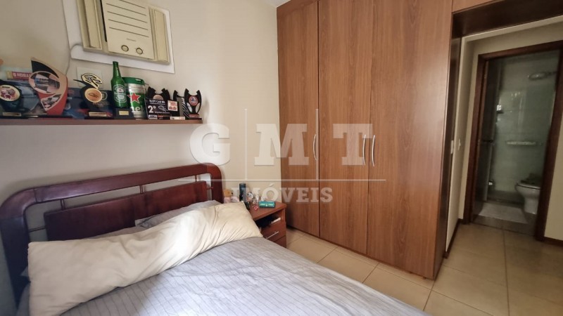 Apartamento à venda com 3 quartos, 107m² - Foto 12