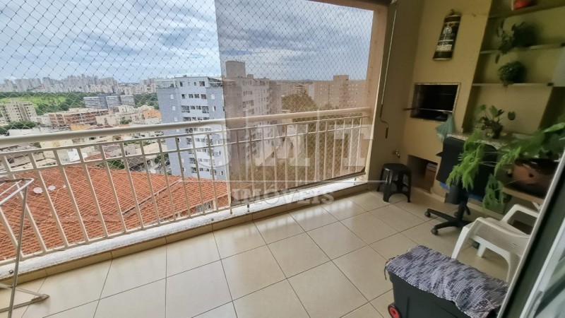 Apartamento à venda com 3 quartos, 107m² - Foto 6