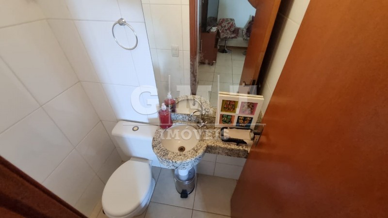 Apartamento à venda com 3 quartos, 107m² - Foto 10