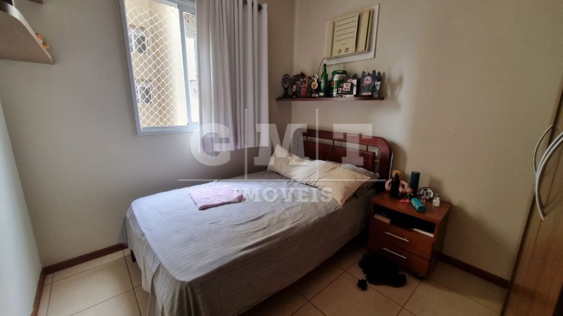 Apartamento à venda com 3 quartos, 107m² - Foto 11