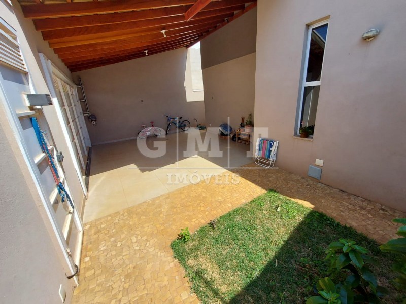 Casa à venda com 2 quartos, 131m² - Foto 15