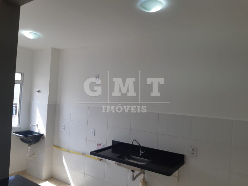 Apartamento à venda com 2 quartos, 47m² - Foto 13