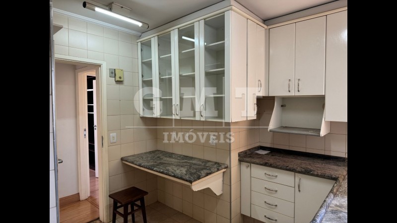 Apartamento à venda com 3 quartos, 92m² - Foto 3