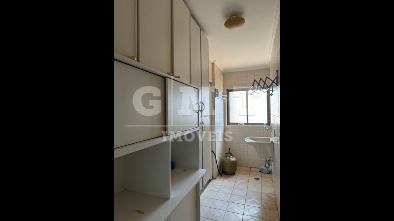 Apartamento à venda com 3 quartos, 92m² - Foto 4