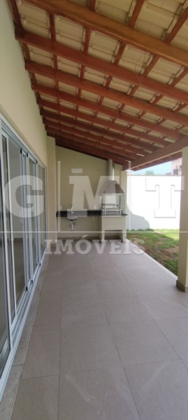 Casa de Condomínio à venda com 4 quartos, 222m² - Foto 33