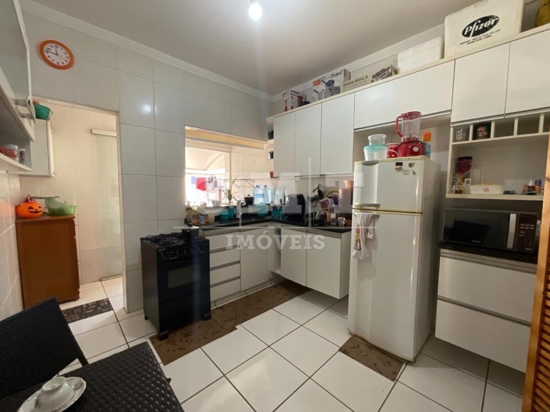 Apartamento à venda com 2 quartos, 69m² - Foto 8