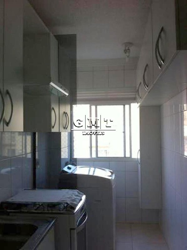 Apartamento à venda com 2 quartos, 58m² - Foto 12