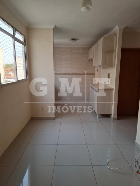 Apartamento para alugar com 2 quartos, 45m² - Foto 6