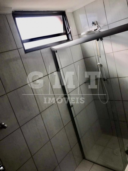 Apartamento à venda com 2 quartos, 67m² - Foto 6