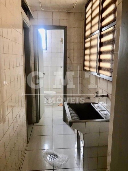 Apartamento à venda com 2 quartos, 67m² - Foto 12