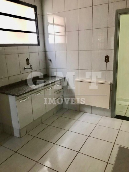 Apartamento à venda com 2 quartos, 67m² - Foto 10