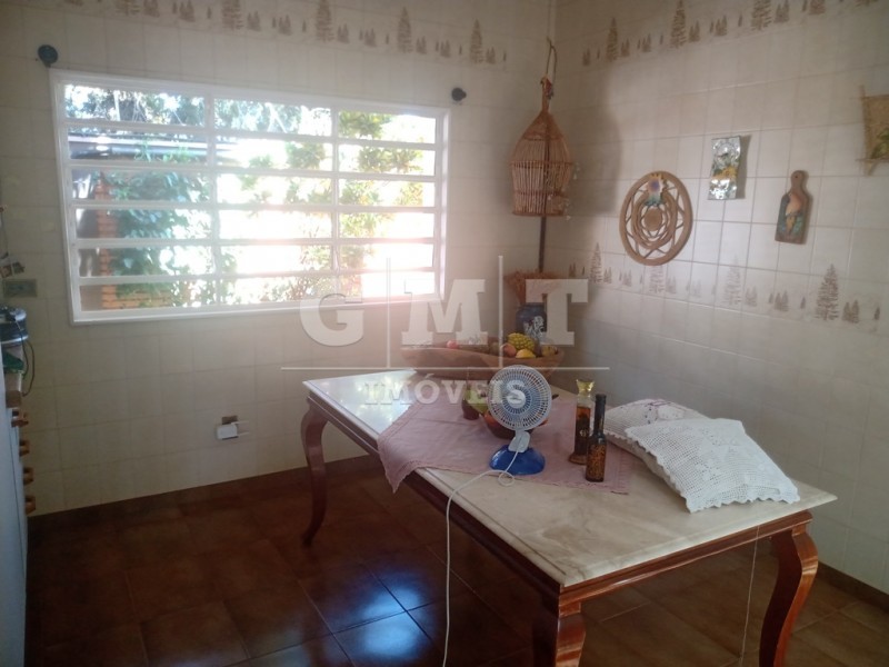 Casa para alugar com 3 quartos, 486m² - Foto 19