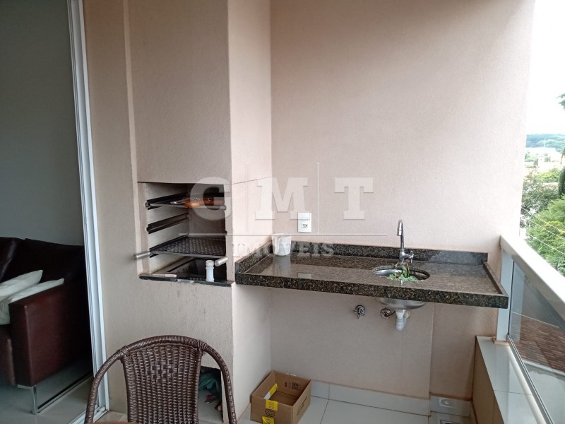 Apartamento para alugar com 2 quartos, 64m² - Foto 2